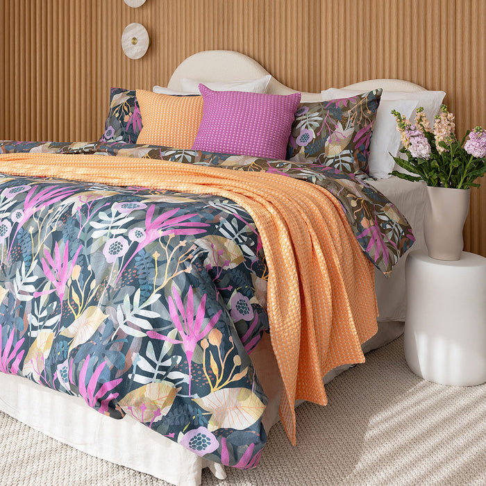 Bambury Dora Throw - Peach