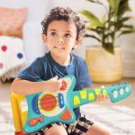 Battat - Guitar