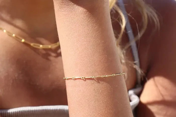 Dot Dash Bracelet in Gold Filled