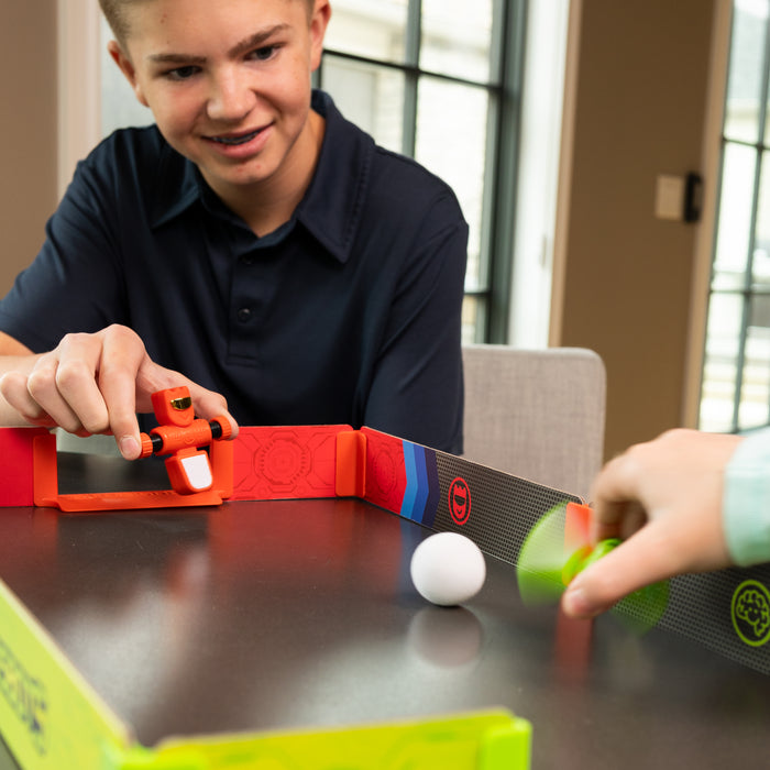 Fat Brain - Foosbots Stadium Battle Set