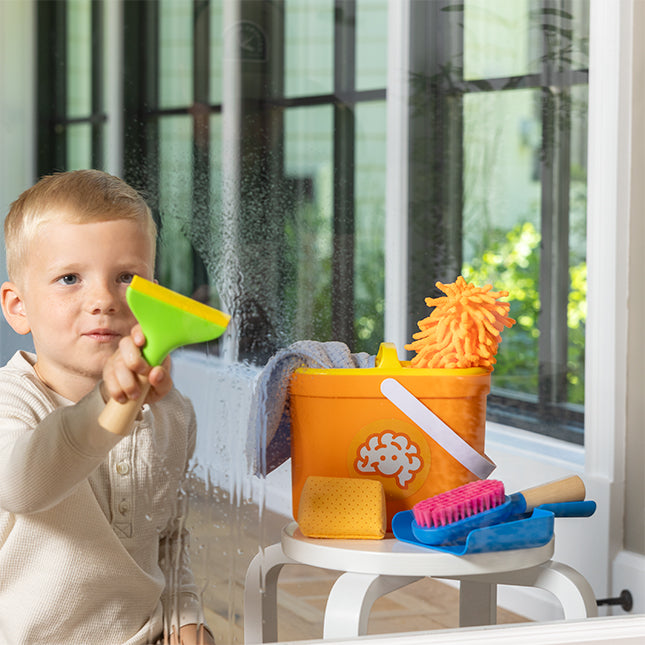 Fat Brain - Pretendables Cleaning Set