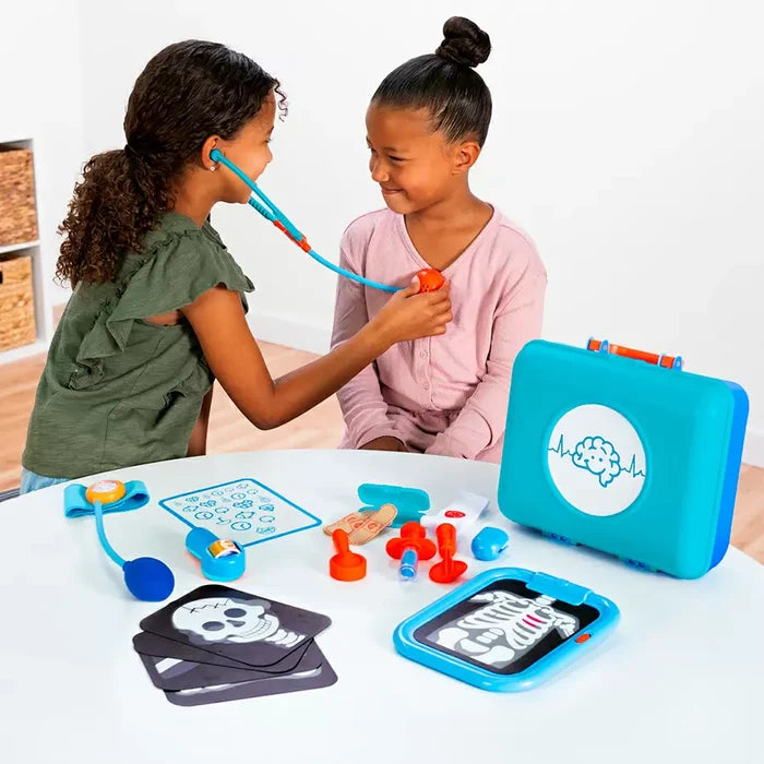 Fat Brain - Pretendables Doctor Kit