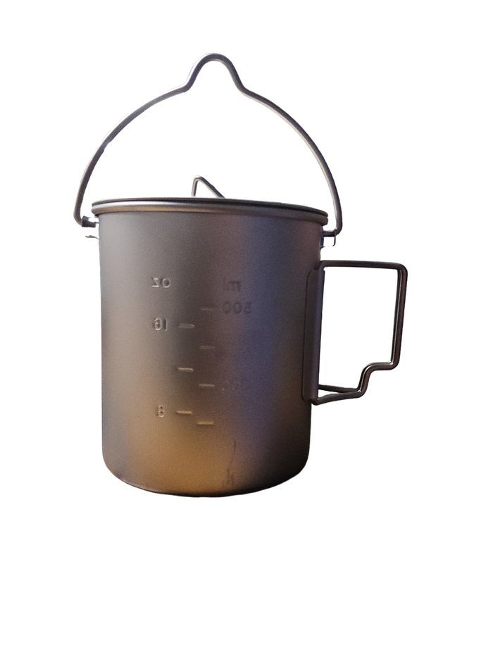 Front view of the 750 mL titanium pot with measurement markings and folding handles